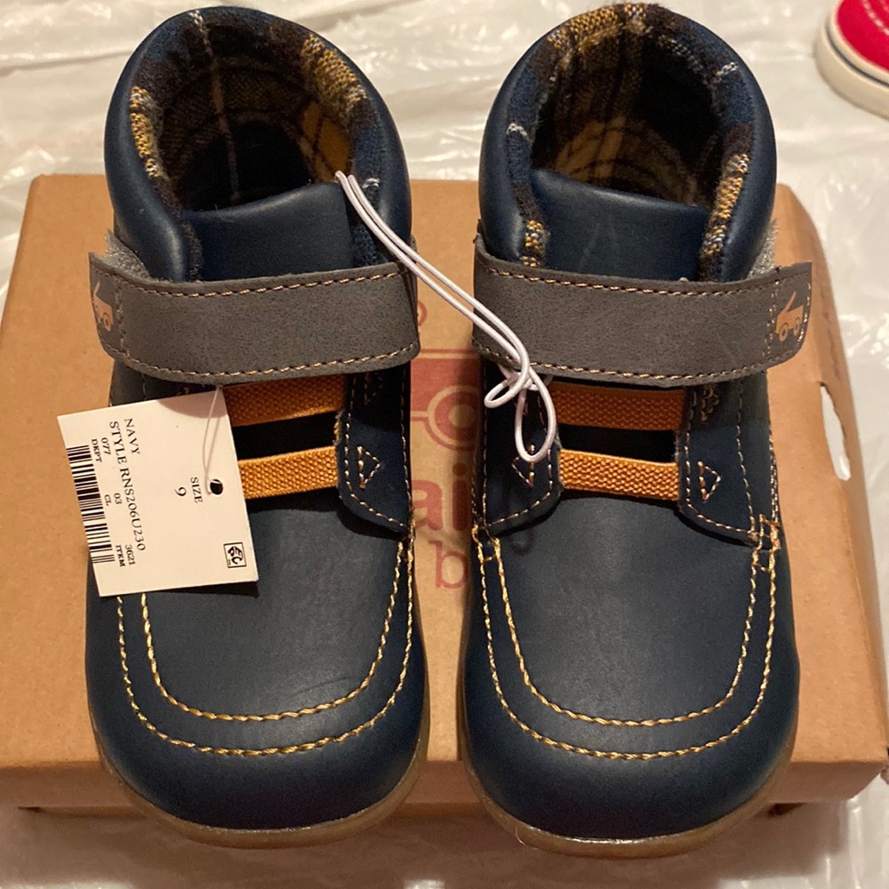 New See Kai run boots